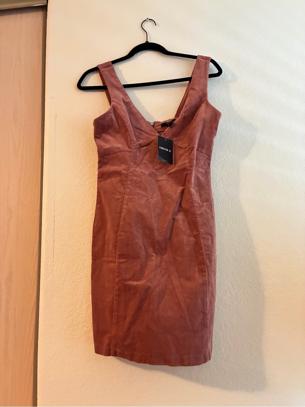2/$25 Forever 21 Dusty Rose Fitted Mini Dress